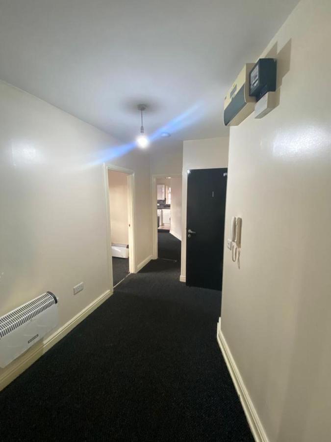 Apartamento Cosy Living Camberley Exterior foto
