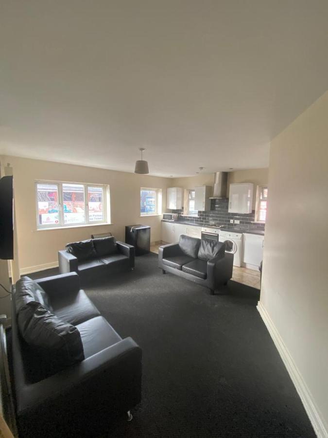 Apartamento Cosy Living Camberley Exterior foto